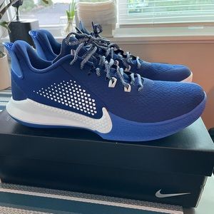 Mamba Nike shoes size 11 mens